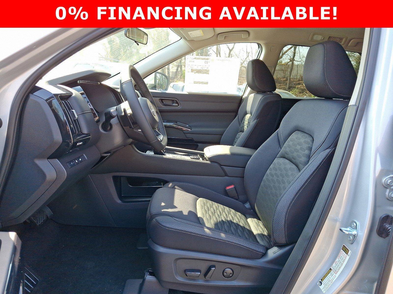 2025 Nissan Pathfinder Vehicle Photo in Jenkintown, PA 19046