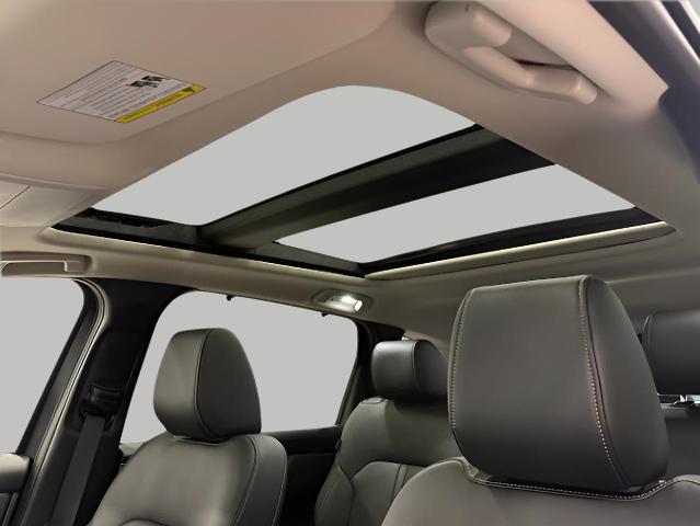 2025 Mazda CX-90 Vehicle Photo in Green Bay, WI 54304