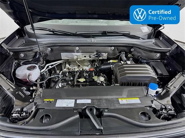 2024 Volkswagen Atlas Cross Sport Vehicle Photo in Puyallup, WA 98371