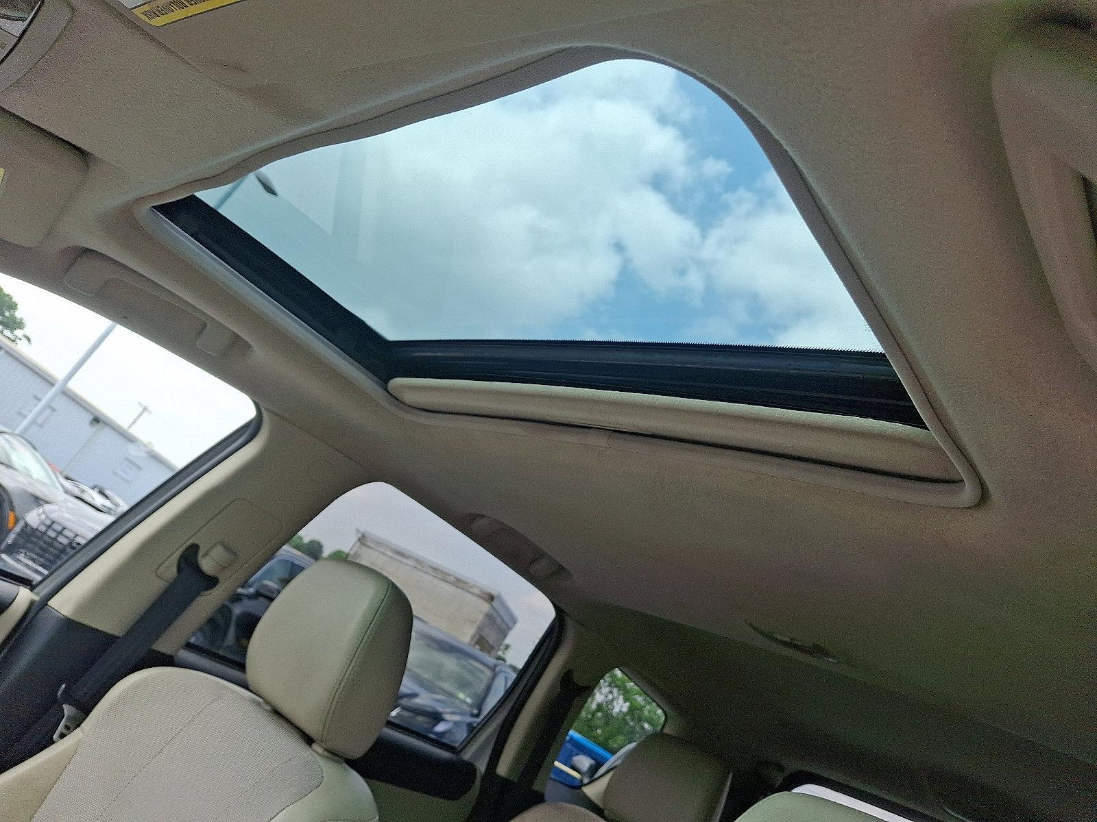 2013 Mitsubishi Outlander Vehicle Photo in Harrisburg, PA 17111