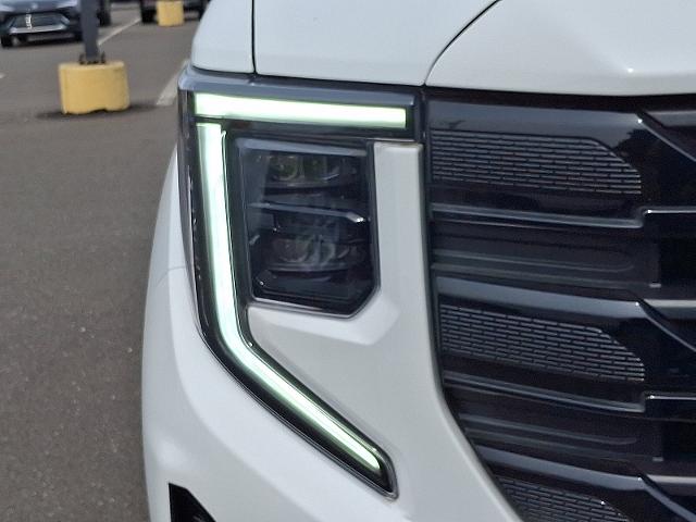 2025 GMC Sierra 1500 Vehicle Photo in TREVOSE, PA 19053-4984