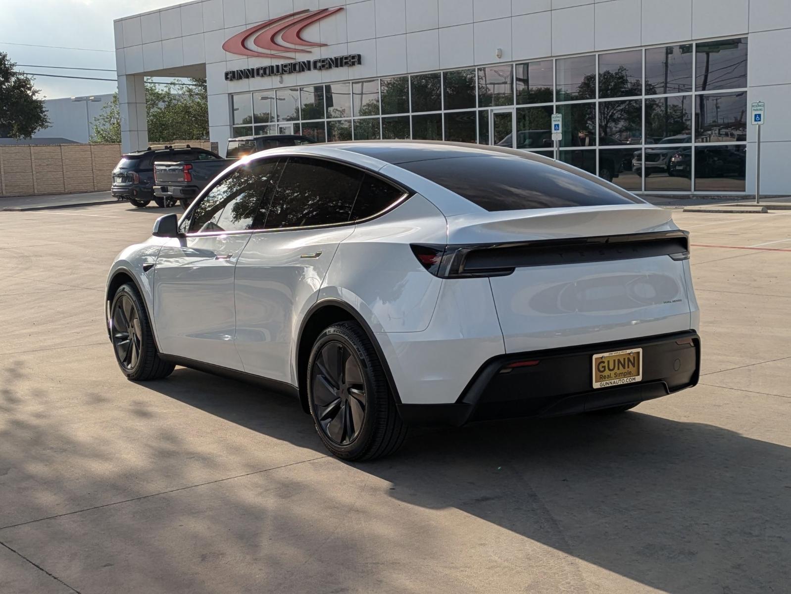 2026 Tesla Model Y Vehicle Photo in SELMA, TX 78154-1460