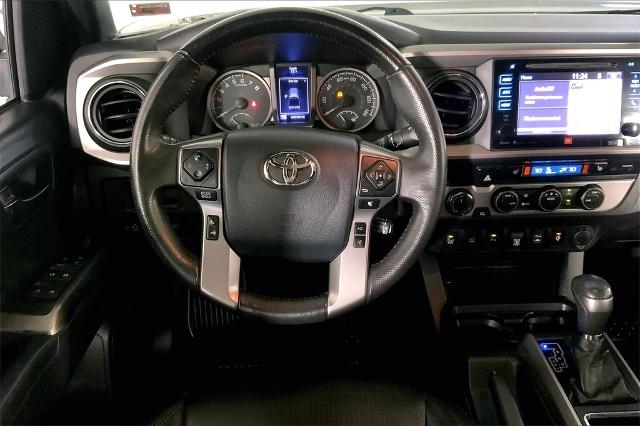 2019 Toyota Tacoma 4WD Vehicle Photo in Kansas City, MO 64114