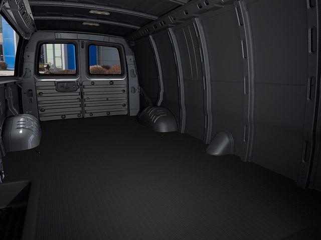 2025 Chevrolet Express Cargo 3500 Vehicle Photo in DANBURY, CT 06810-5034