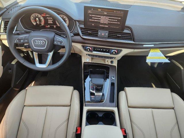 2024 Audi Q5 Vehicle Photo in HOUSTON, TX 77090