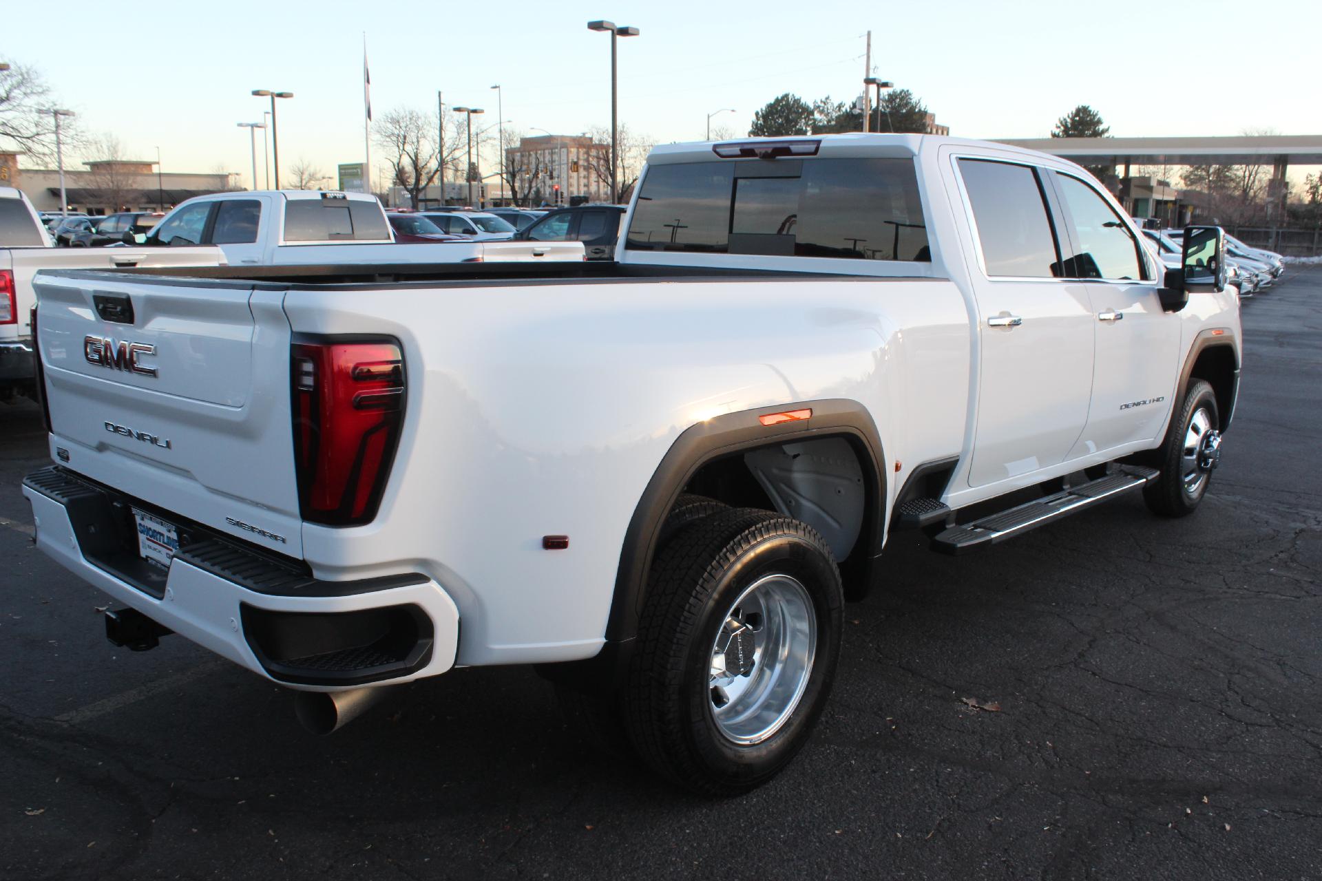 2025 GMC Sierra 3500 HD Vehicle Photo in AURORA, CO 80012-4011