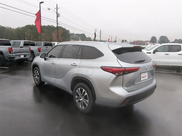 2020 Toyota Highlander Vehicle Photo in ALBERTVILLE, AL 35950-0246