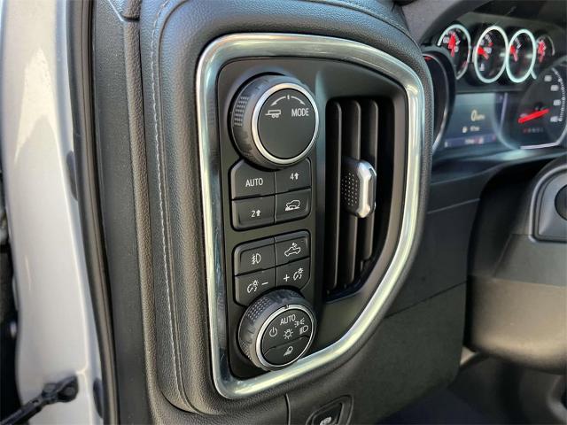 2021 Chevrolet Silverado 1500 Vehicle Photo in ALCOA, TN 37701-3235