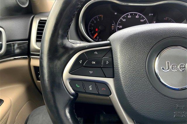 2020 Jeep Grand Cherokee Vehicle Photo in TOPEKA, KS 66609-0000