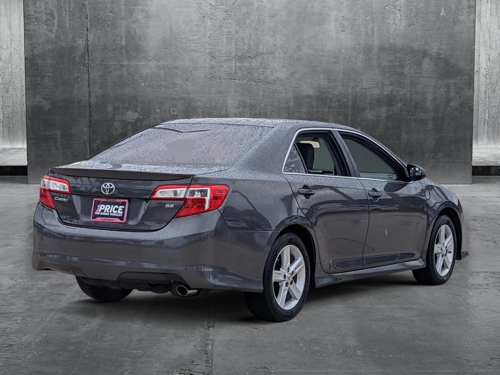 2014 Toyota Camry Vehicle Photo in Davie, FL 33331