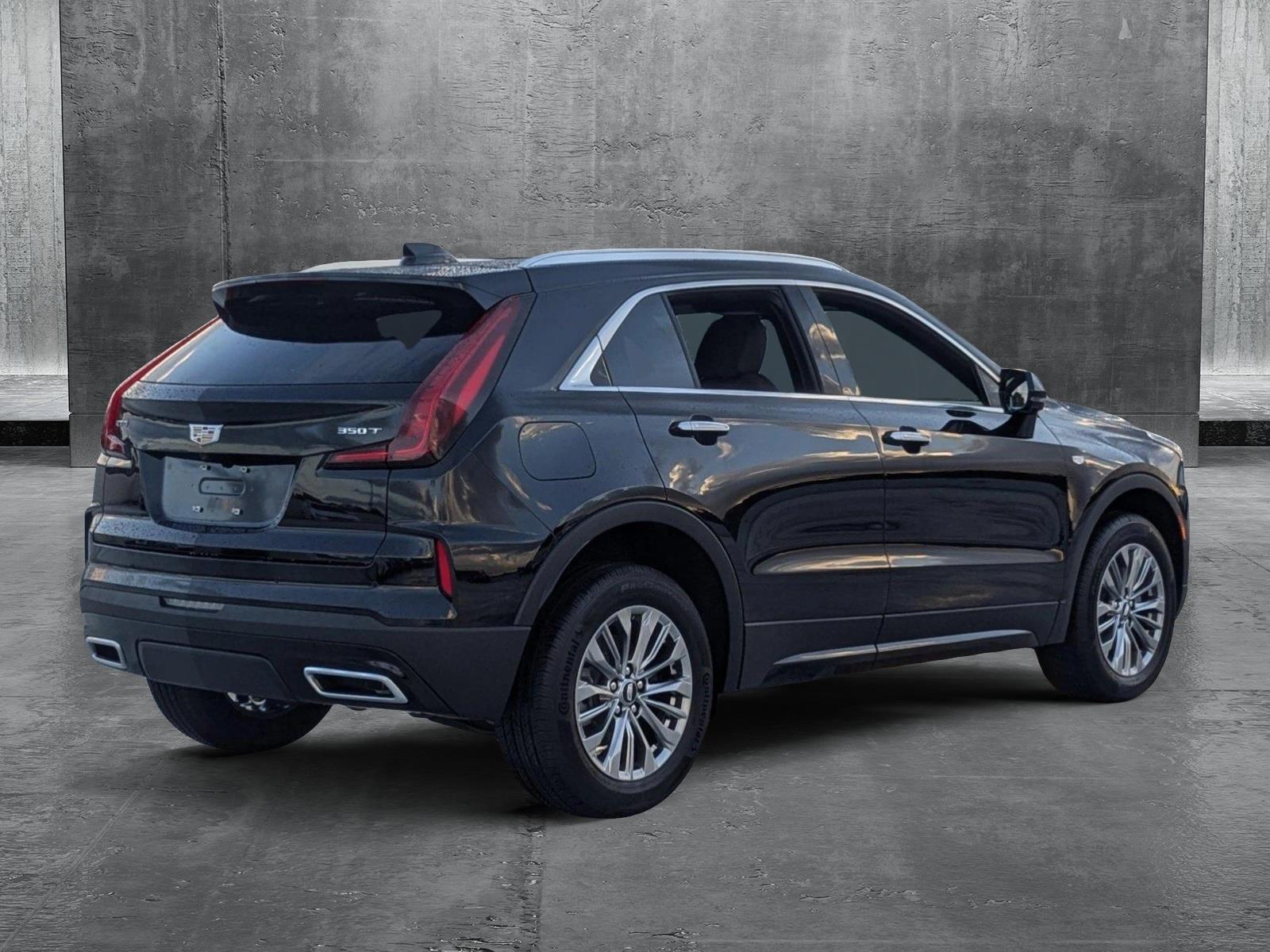 2025 Cadillac XT4 Vehicle Photo in WEST PALM BEACH, FL 33407-3296