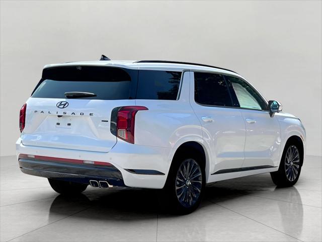 2025 Hyundai PALISADE Vehicle Photo in Green Bay, WI 54304