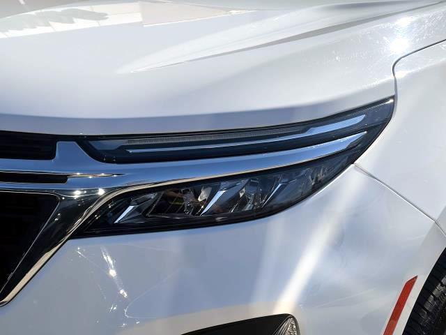 2022 Chevrolet Equinox Vehicle Photo in Roslyn, NY 11576