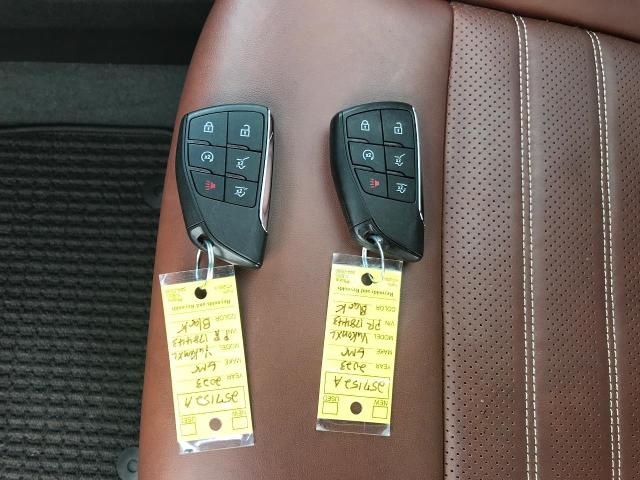 2023 GMC Yukon XL Vehicle Photo in GREEN BAY, WI 54303-3330