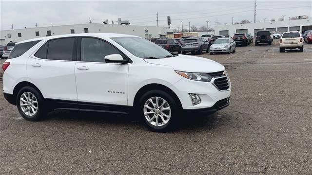 Used 2019 Chevrolet Equinox LT with VIN 3GNAXKEV1KS589188 for sale in Sterling Heights, MI