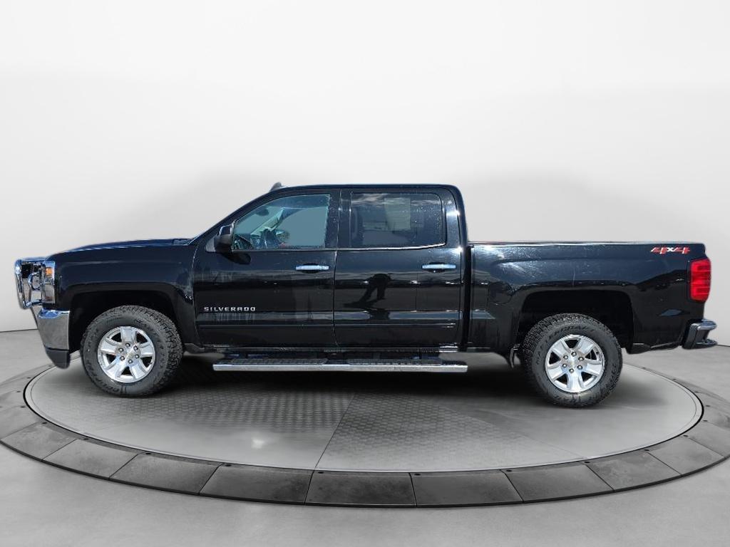 Used 2018 Chevrolet Silverado 1500 LT with VIN 3GCUKREC1JG567754 for sale in Spearfish, SD