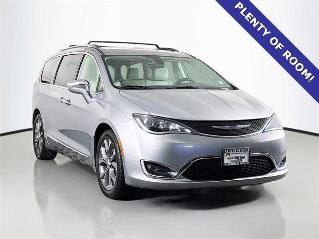 2018 Chrysler Pacifica Vehicle Photo in Puyallup, WA 98371