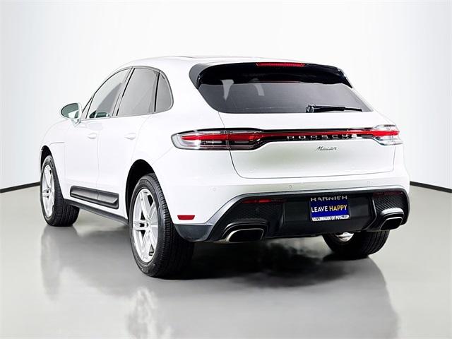 2022 Porsche Macan Vehicle Photo in Puyallup, WA 98371