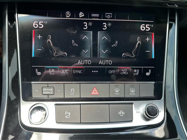 2025 Audi Q8 Vehicle Photo in HOUSTON, TX 77090