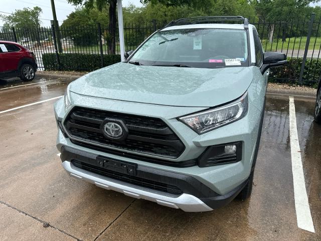 2019 Toyota RAV4 Vehicle Photo in DALLAS, TX 75209