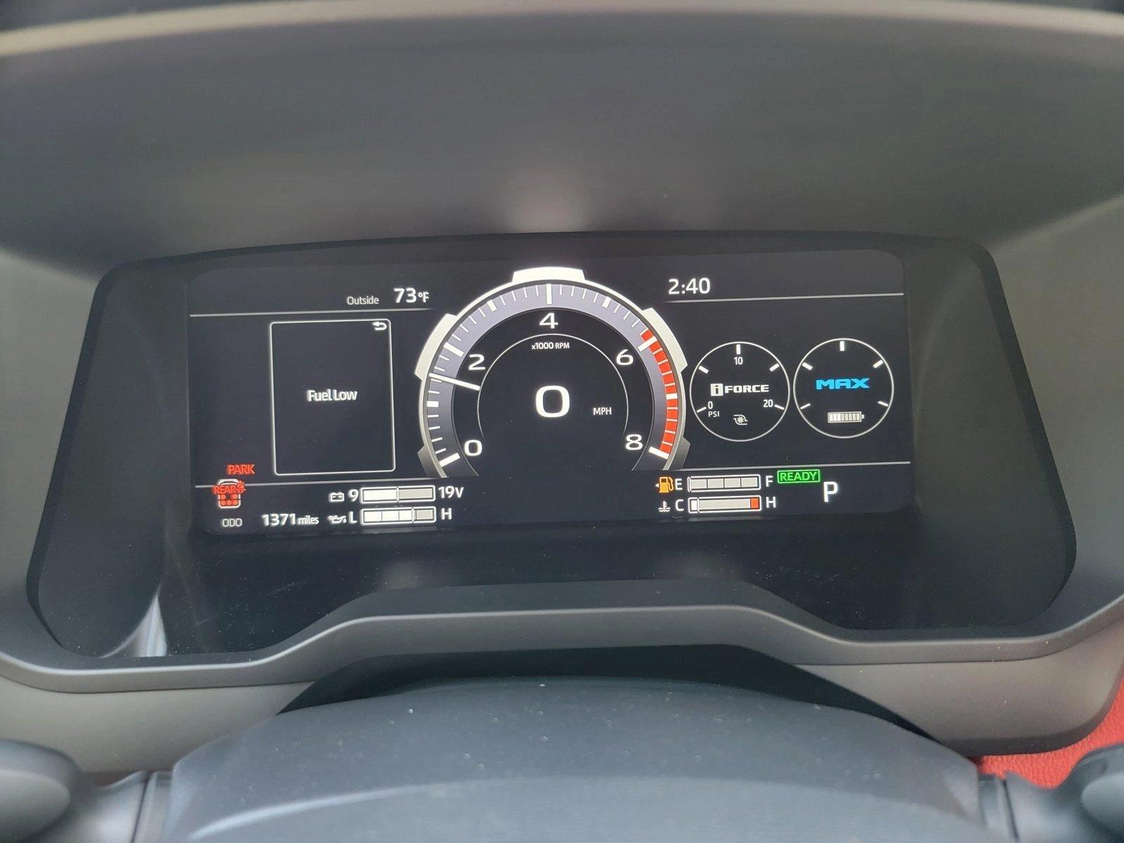 2025 Toyota Sequoia Vehicle Photo in Pembroke Pines , FL 33027