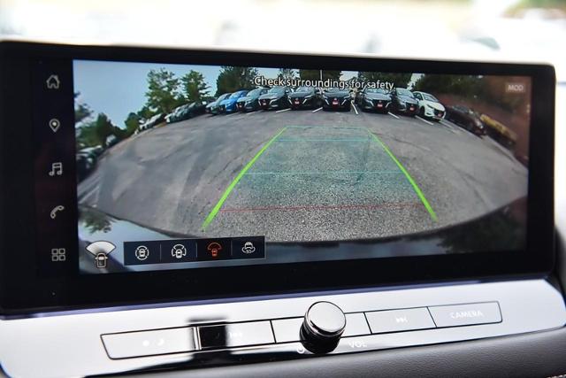 2025 Nissan Rogue Vehicle Photo in Ballwin, MO 63011