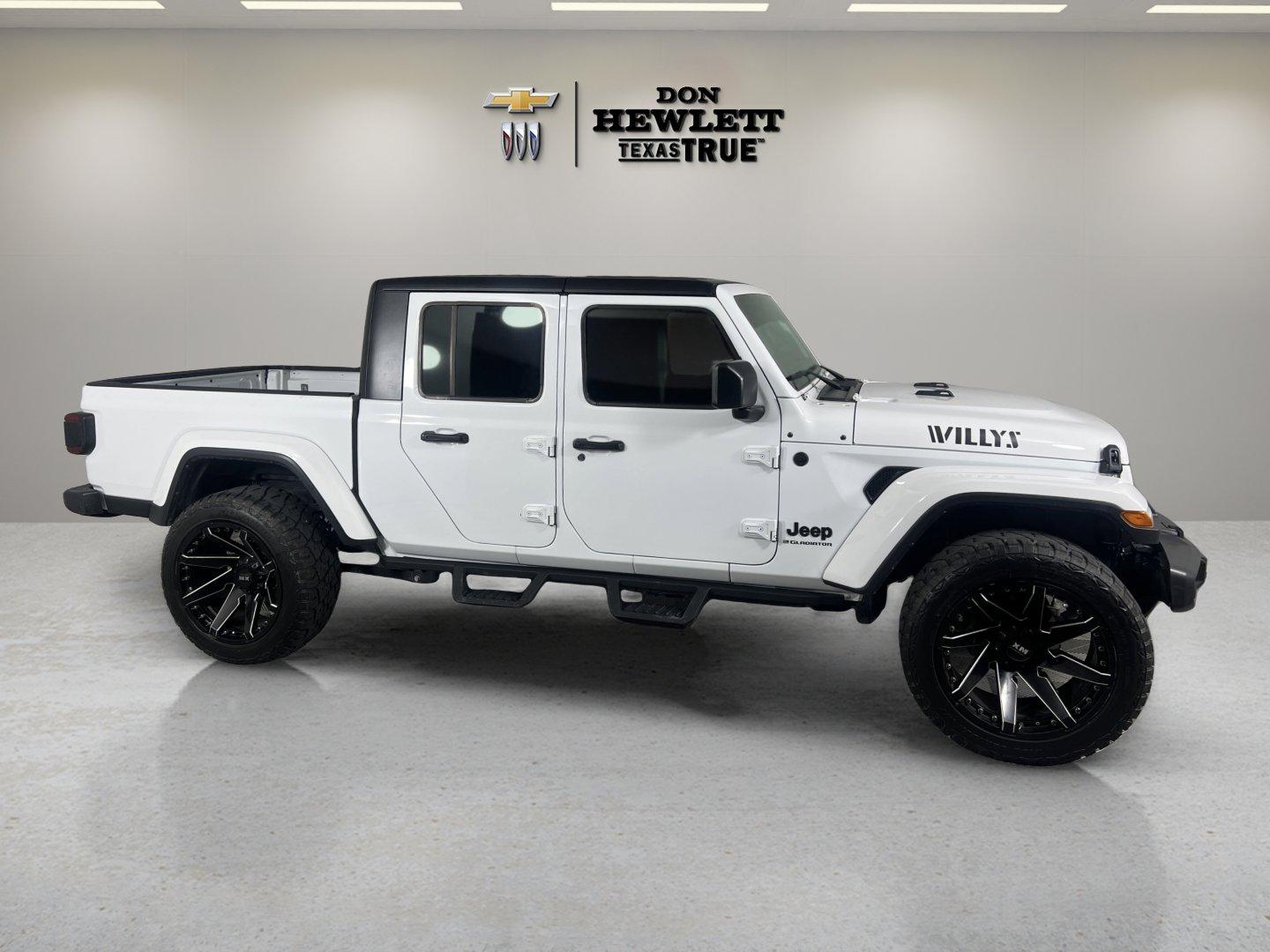 2024 Jeep Gladiator Vehicle Photo in GEORGETOWN, TX 78626-7508