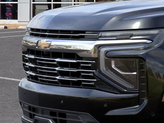 2025 Chevrolet Tahoe Vehicle Photo in MOON TOWNSHIP, PA 15108-2571