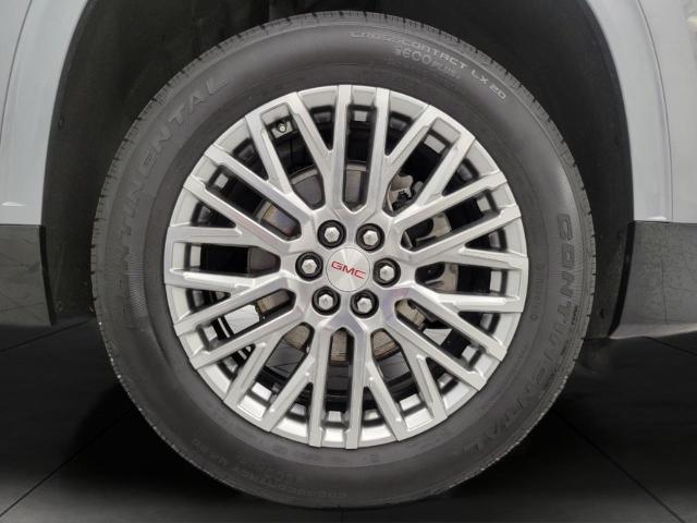 2024 GMC Acadia Vehicle Photo in GREEN BAY, WI 54303-3330
