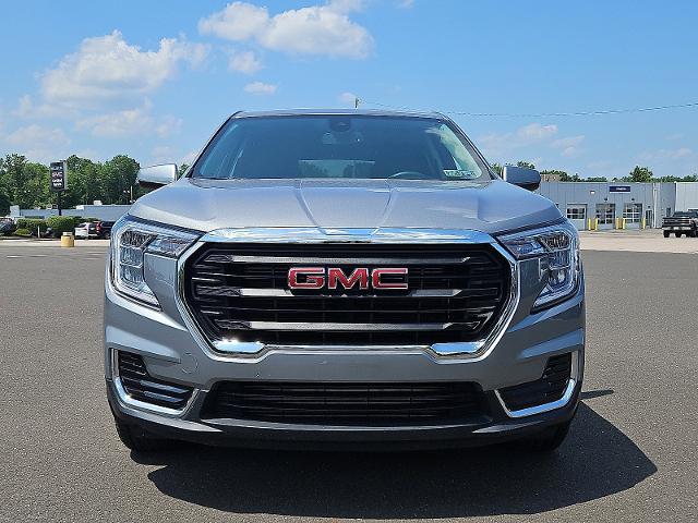 2024 GMC Terrain Vehicle Photo in TREVOSE, PA 19053-4984