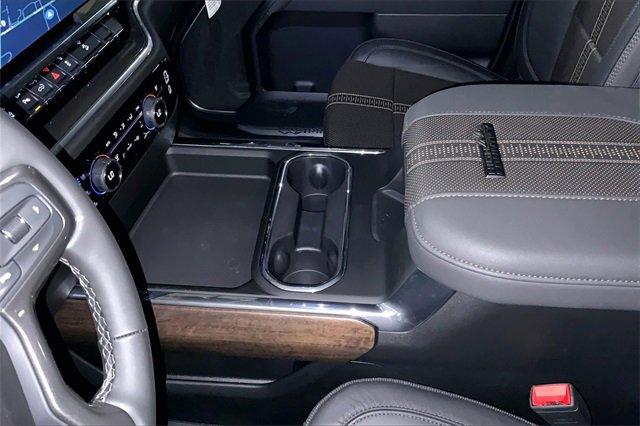 2025 Chevrolet Silverado 2500 HD Vehicle Photo in KANSAS CITY, MO 64114-4502