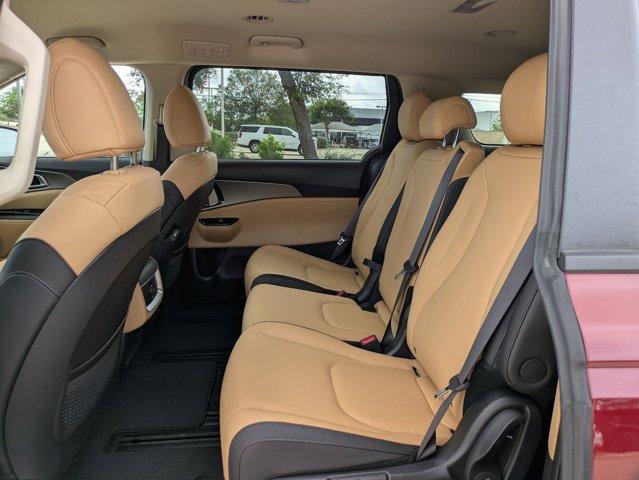 2024 Kia Carnival Vehicle Photo in SELMA, TX 78154-1460