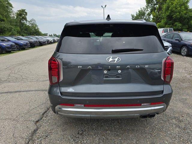2024 Hyundai PALISADE Vehicle Photo in Pleasant Hills, PA 15236