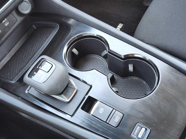 2024 Nissan Rogue Vehicle Photo in DENTON, TX 76210-9321