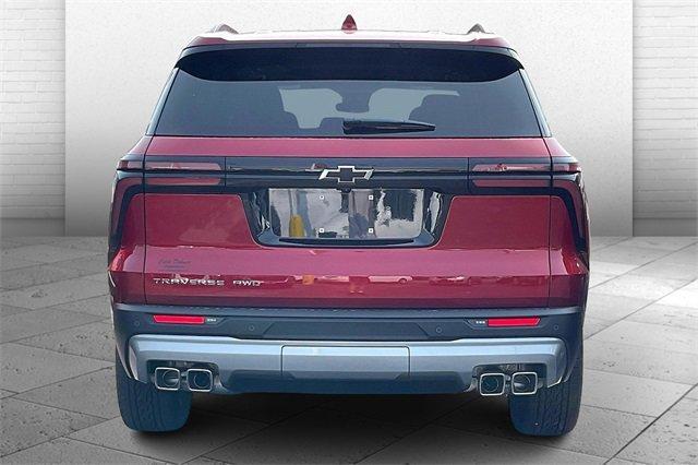 2025 Chevrolet Traverse Vehicle Photo in TOPEKA, KS 66609-0000