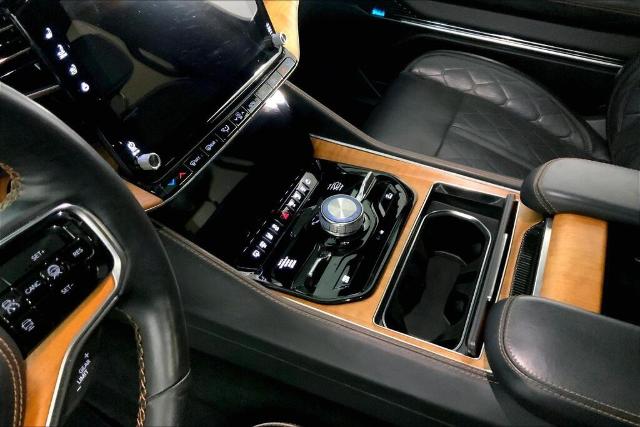 2022 Jeep Grand Wagoneer Vehicle Photo in Kansas City, MO 64114