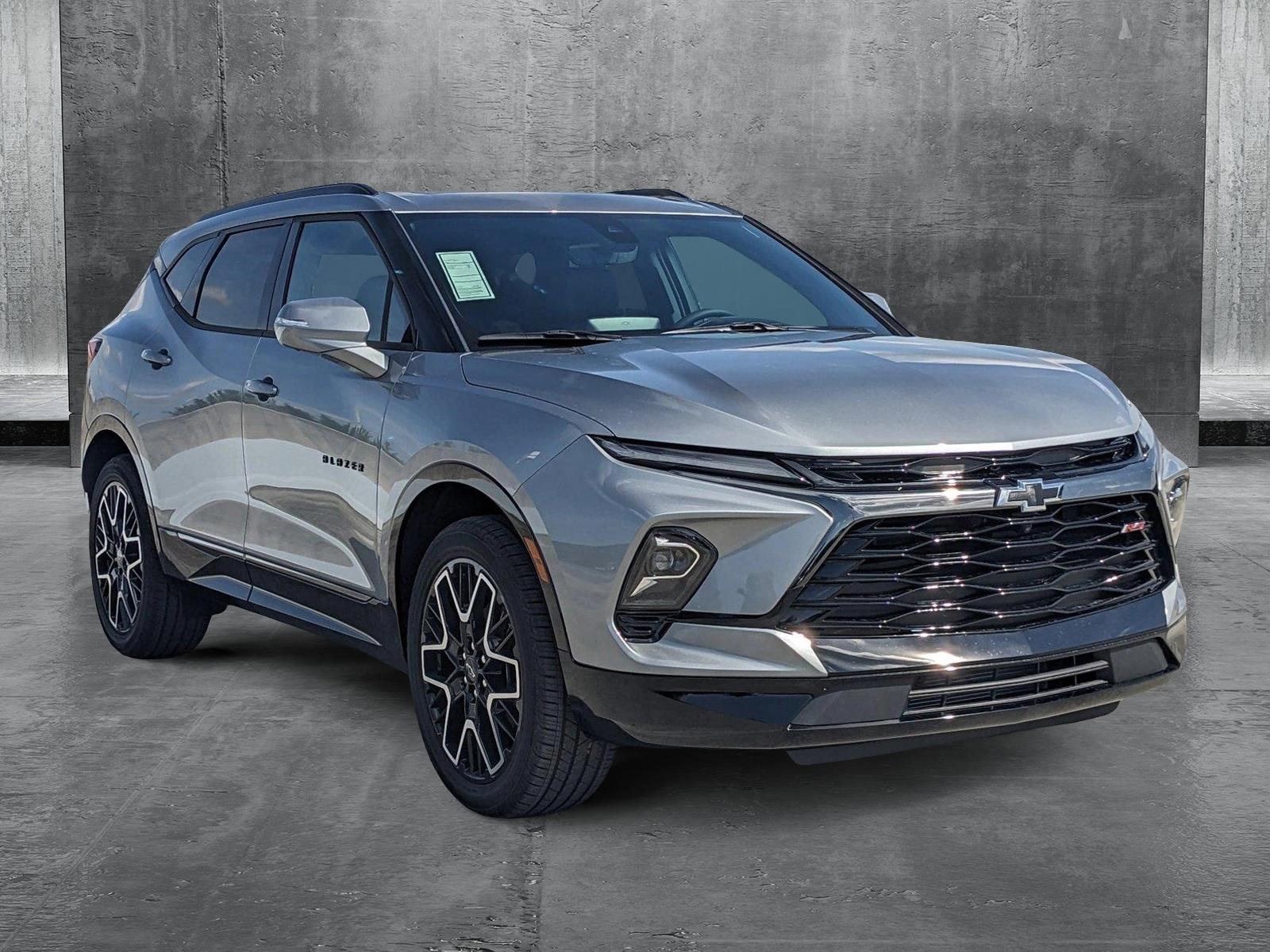 2025 Chevrolet Blazer Vehicle Photo in MIAMI, FL 33172-3015