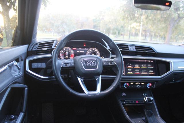 2020 Audi Q3 Vehicle Photo in HOUSTON, TX 77090