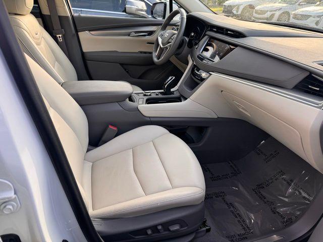 2023 Cadillac XT5 Vehicle Photo in DELRAY BEACH, FL 33483-3294