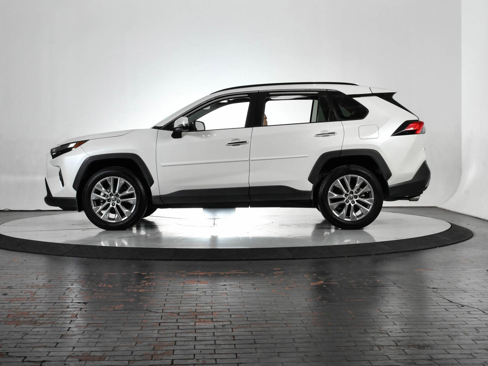 2022 Toyota RAV4 Vehicle Photo in DALLAS, TX 75235