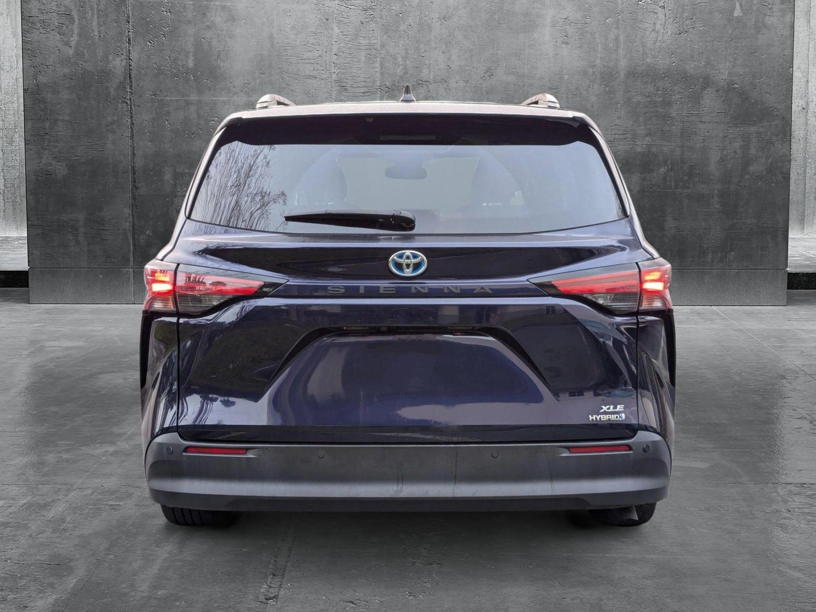 2021 Toyota Sienna Vehicle Photo in Sanford, FL 32771