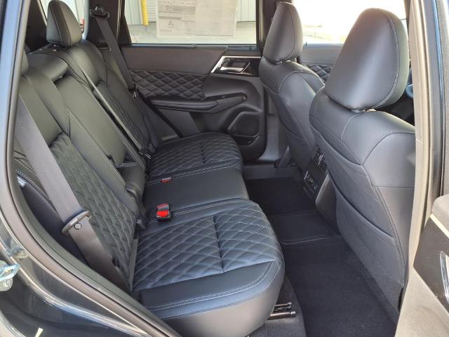 2025 Mitsubishi Outlander Plug-In Hybrid Vehicle Photo in Tampa, FL 33612