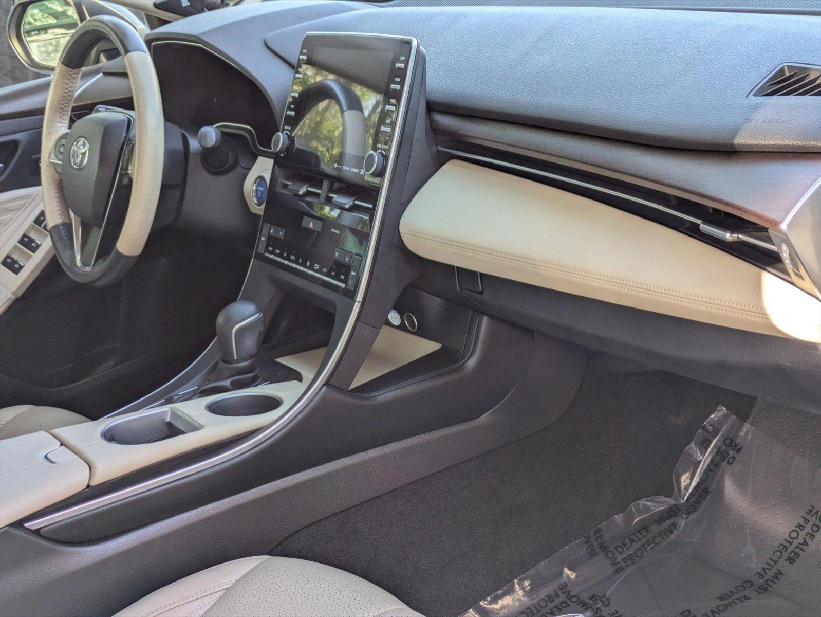 2019 Toyota Avalon Vehicle Photo in Tampa, FL 33614