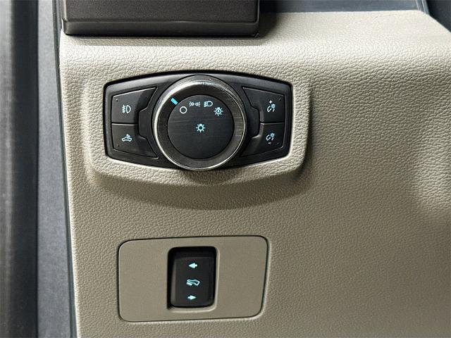 2022 Ford Super Duty F-350 SRW Vehicle Photo in EVERETT, WA 98203-5662