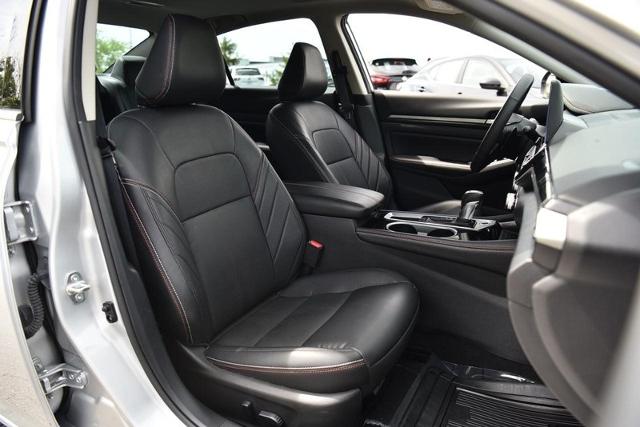 2024 Nissan Altima Vehicle Photo in Ballwin, MO 63011