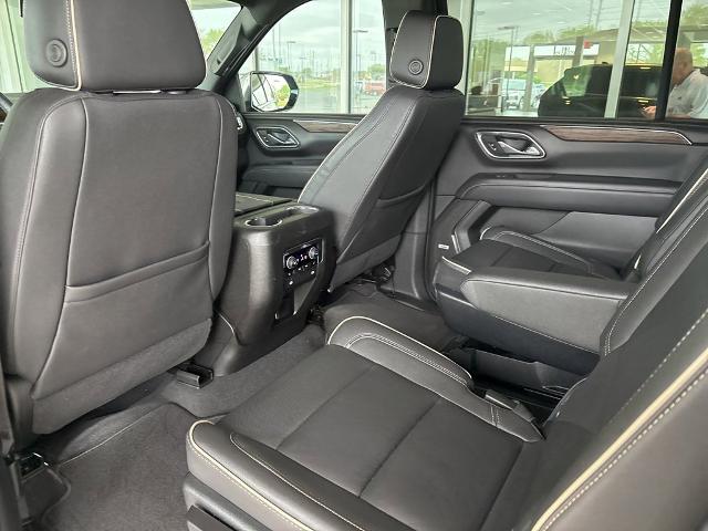 2023 Chevrolet Suburban Vehicle Photo in MANHATTAN, KS 66502-5036