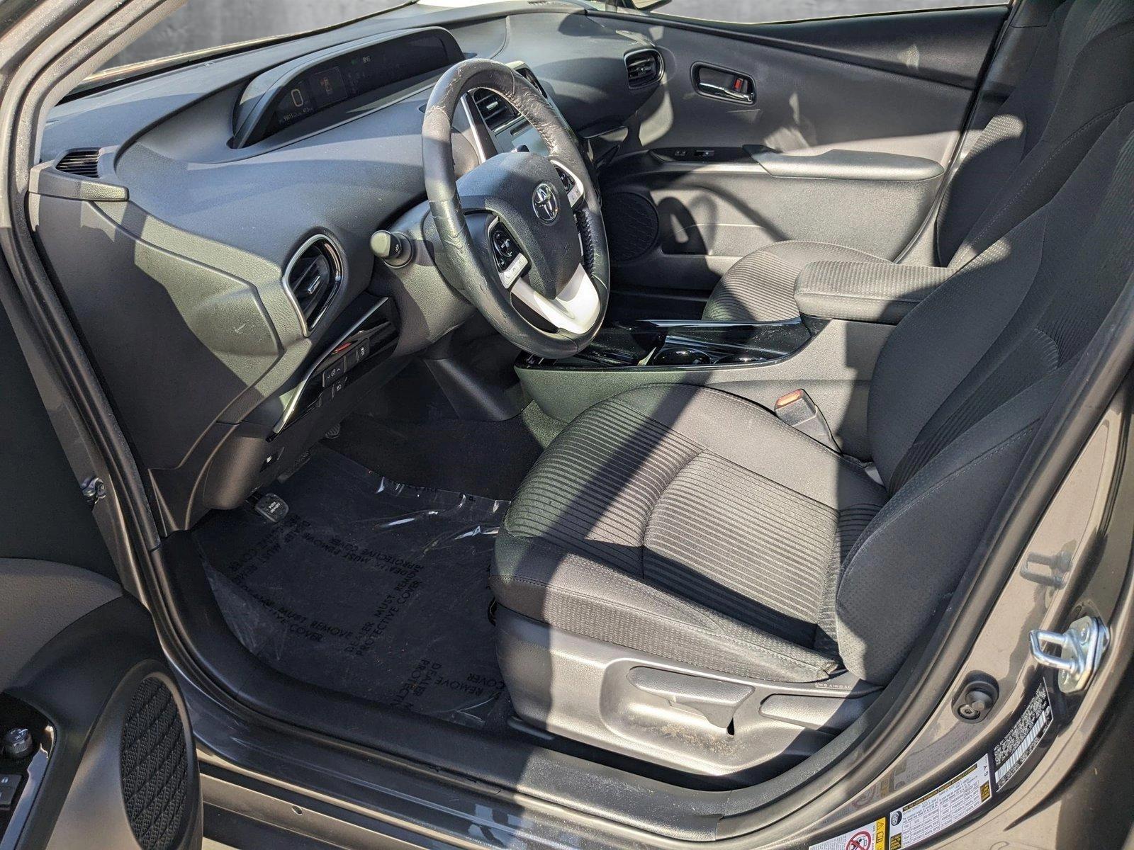 2017 Toyota Prius Vehicle Photo in Davie, FL 33331