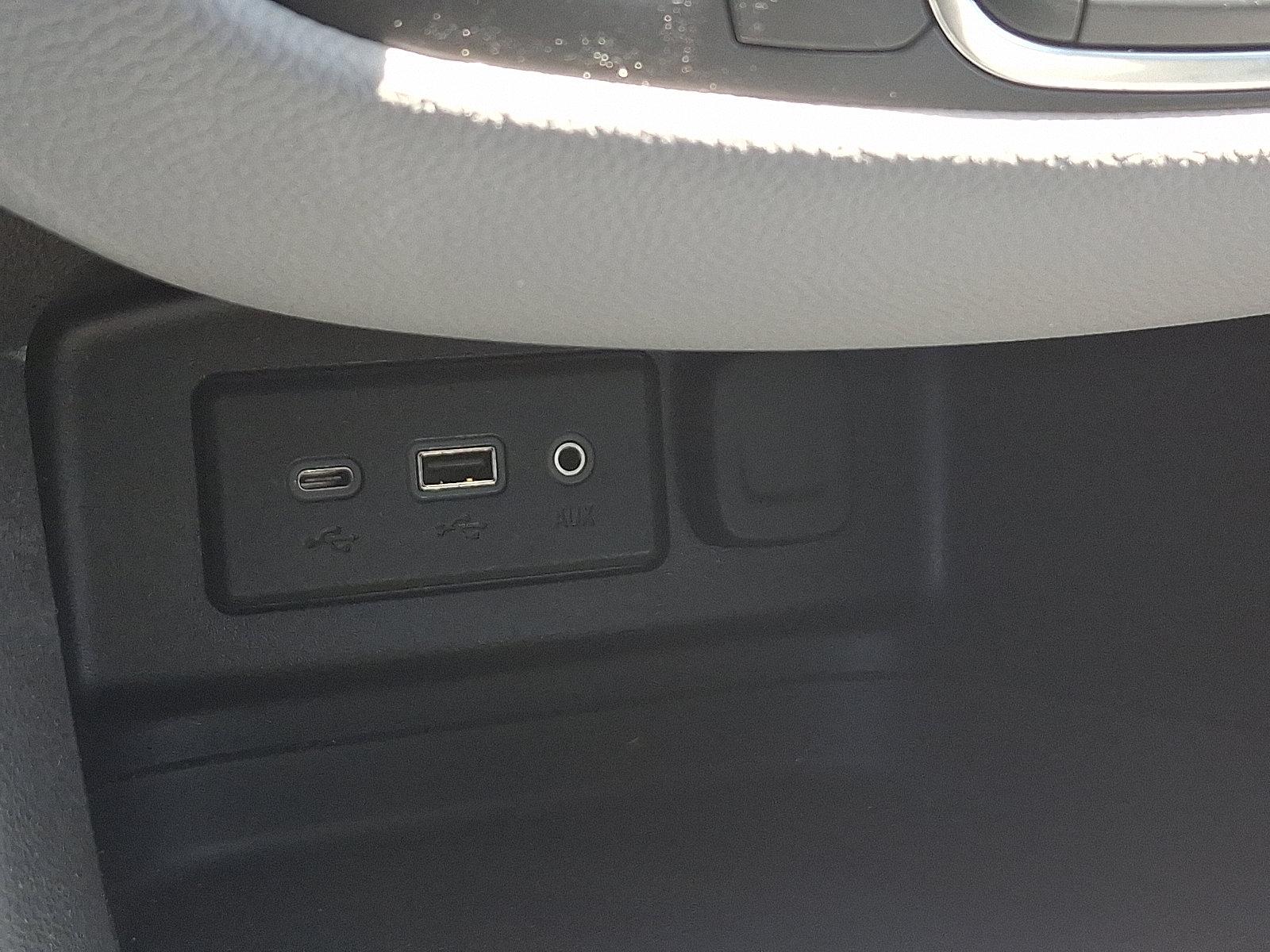 2020 Chevrolet Equinox Vehicle Photo in Harrisburg, PA 17111