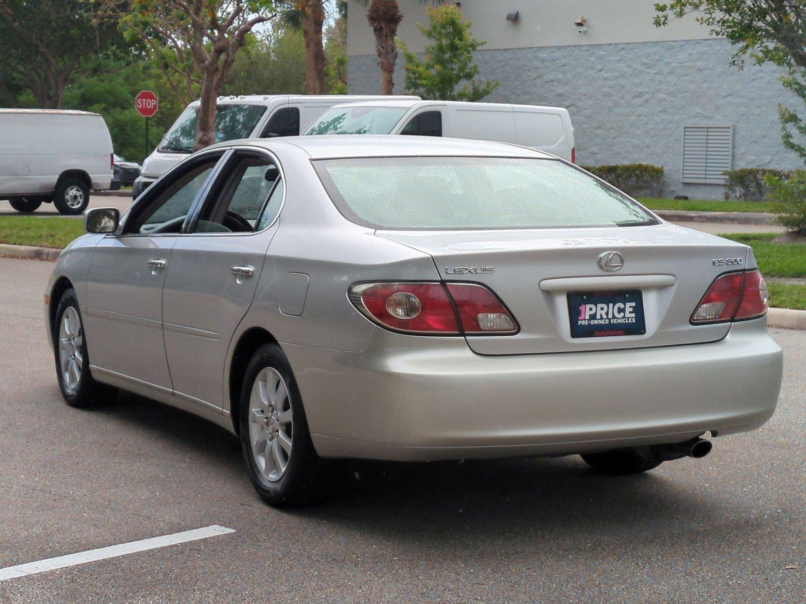 2002 Lexus ES 300 Vehicle Photo in West Palm Beach, FL 33417