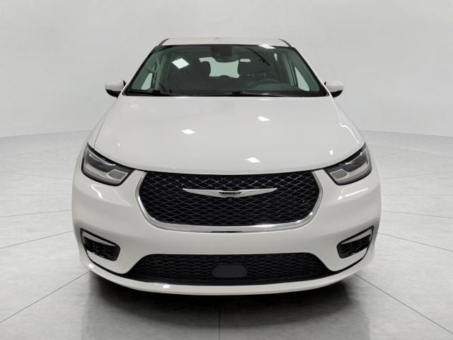 2023 Chrysler Pacifica Vehicle Photo in Green Bay, WI 54304